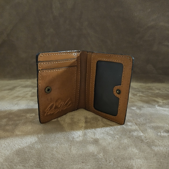 (2) Brown Patricia Nash Leather Bifold Wallets - Picture 6 of 12